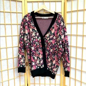 Zara long button down cardigan with cool floral pattern